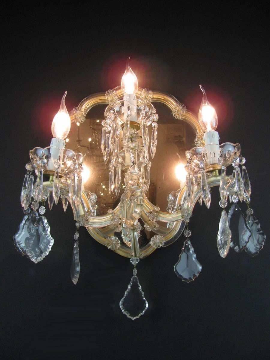 20th Century Pair of Italian Crystal Sconces Hollywood Regency 1950s Wall Lights In Good Condition In Milan, IT