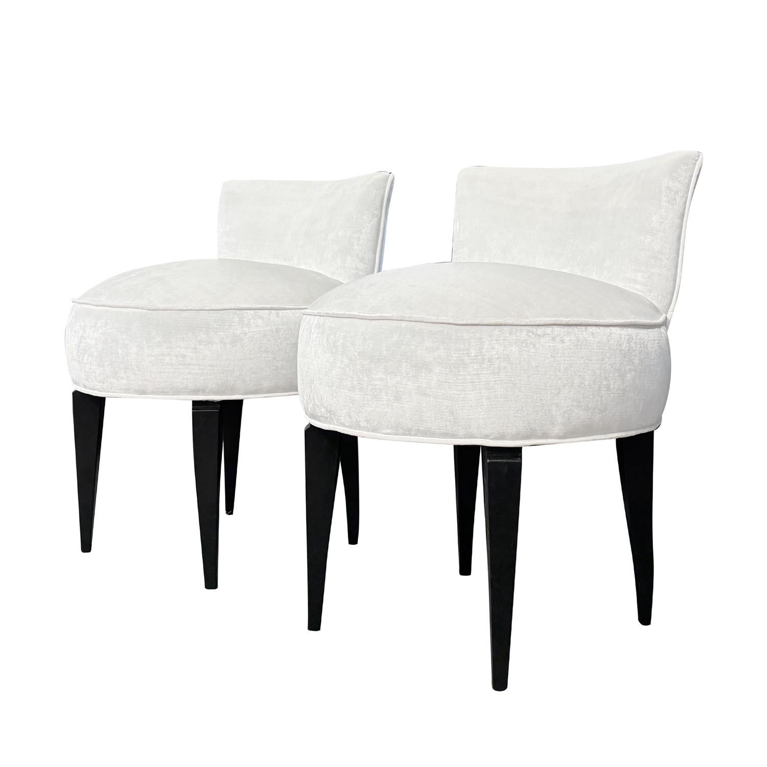 Fabric 20th Century Italian Pair of Dresser Chairs in the Style of Malatesta & Masson For Sale
