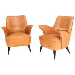 20th Century Italian Pair of Faux Leather Club Chairs Attributed to Nino Zoncada