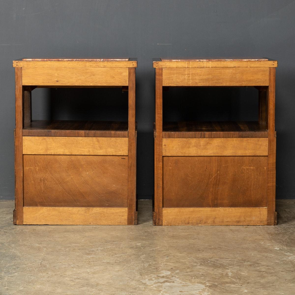 20th Century Italian Pair of Kingwood & Marble Bedside Cabinets, C.1950 For Sale 3