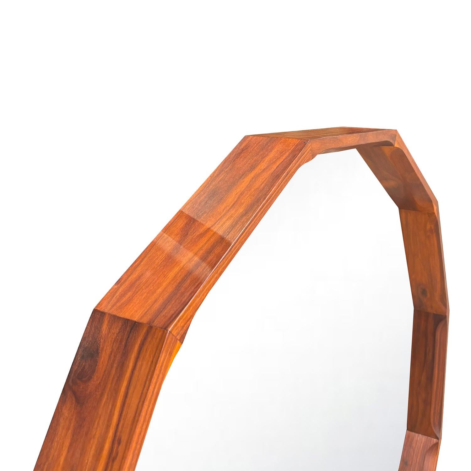 Specchio Coppia di grandi specchi da parete dodecagonali in palissandro vintage del XX secolo in vendita