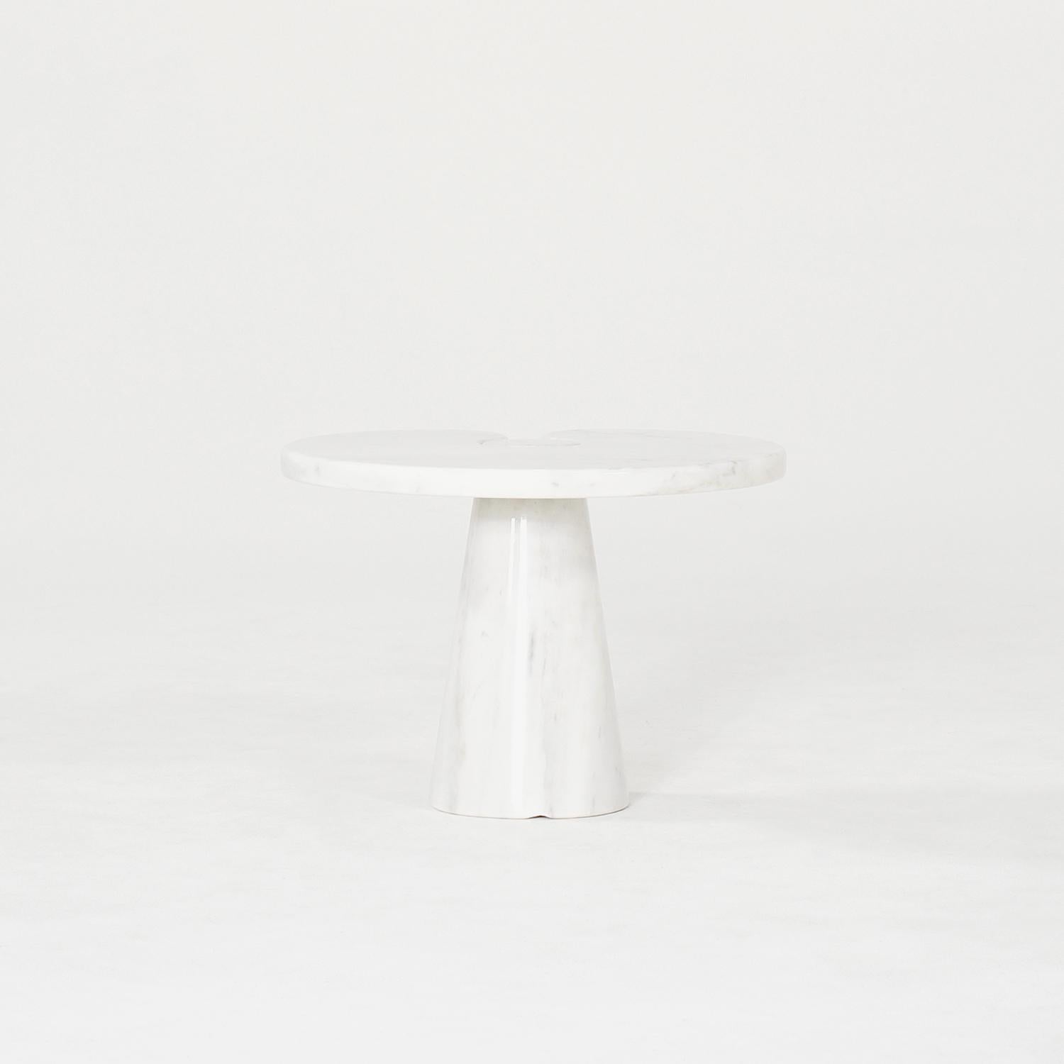 20th Century Italian Pair of Marble Side Tables by Angelo Mangiarotti & Skipper For Sale 3