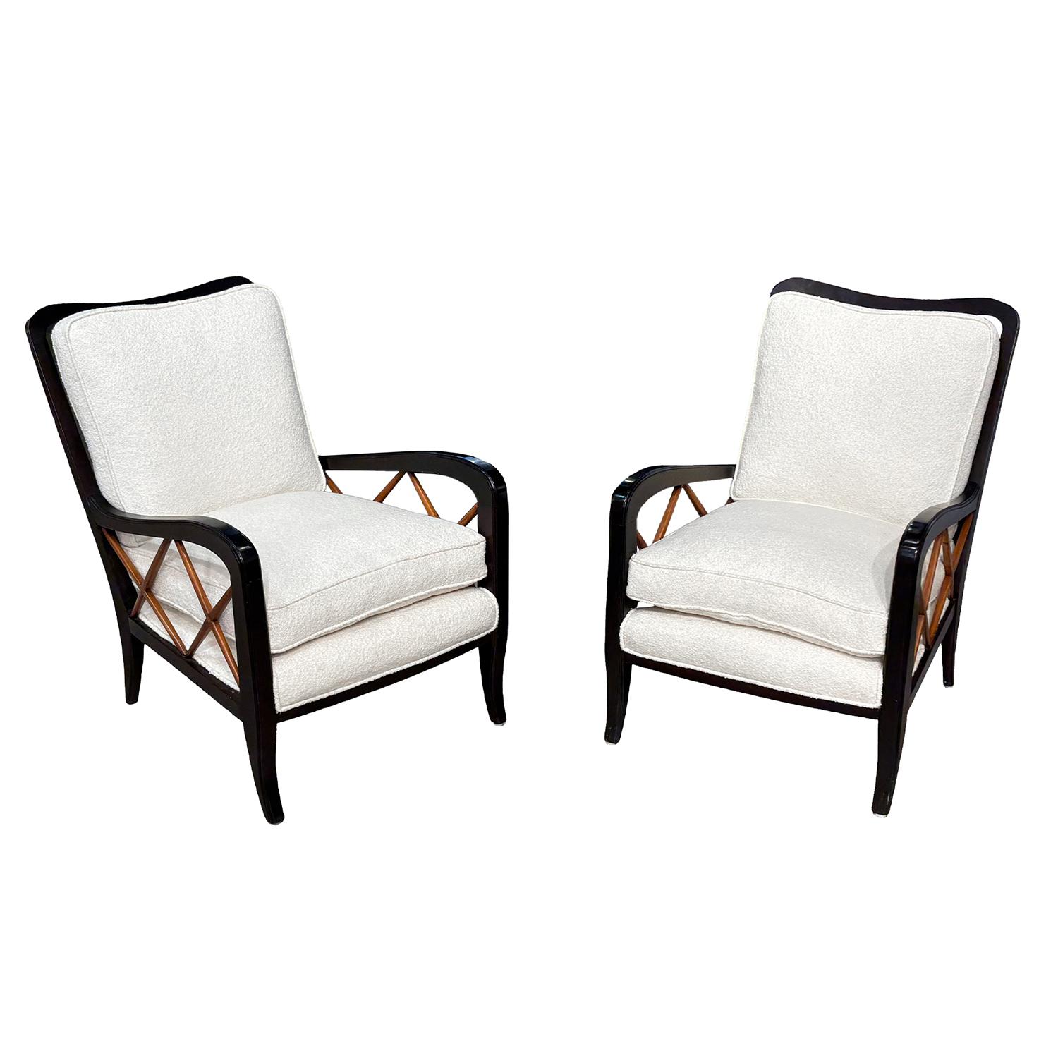 20th Century Italian Pair of Modern Vintage Walnut Lounge Chairs by Paolo Buffa In condizioni buone in vendita a West Palm Beach, FL