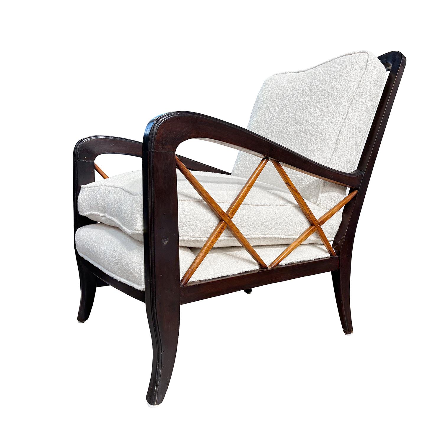 20th Century Italian Pair of Modern Vintage Walnut Lounge Chairs by Paolo Buffa in vendita 1