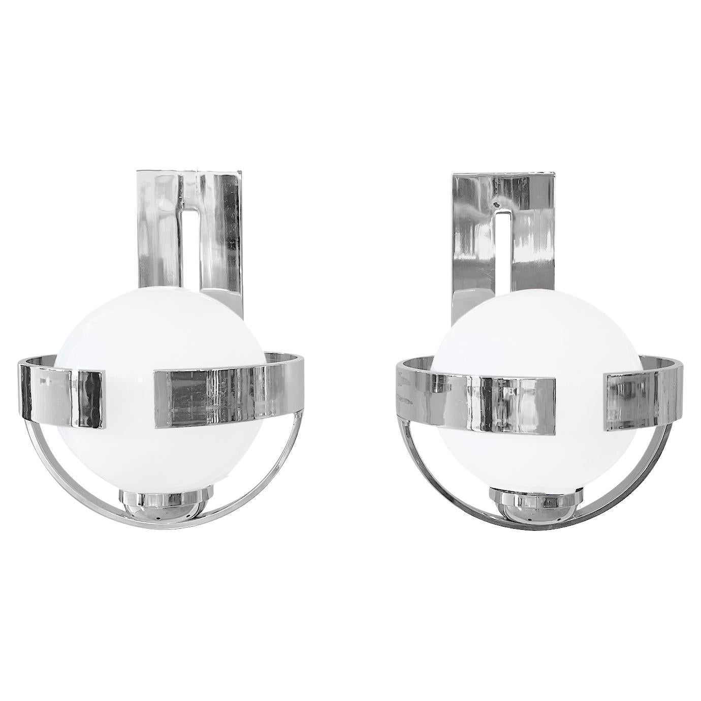 20th Century Italian Pair of Opaline Glass Wall Sconces in the Style of Stilnovo For Sale