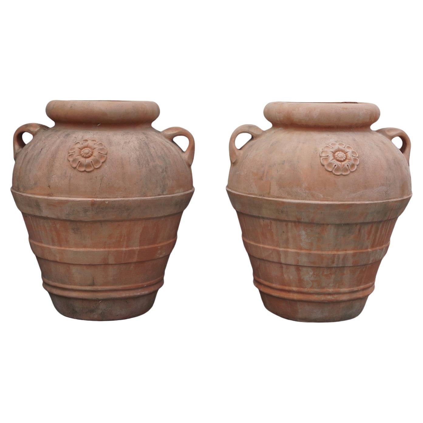 20th Century Italian Pair of Terra Cotta Gimignano Jars - Vintage Tuscan Urns For Sale