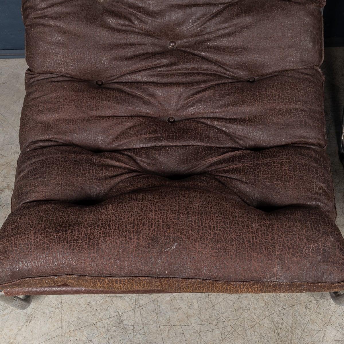 20th Century Italian Pair Of Tubular Framed Lounge Chairs c.1980 9