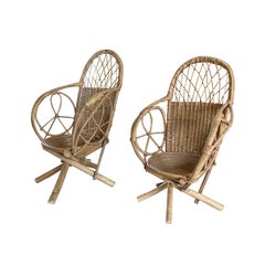 Paire de chaises en rotin du 20ème siècle dans le style de Franco Albini