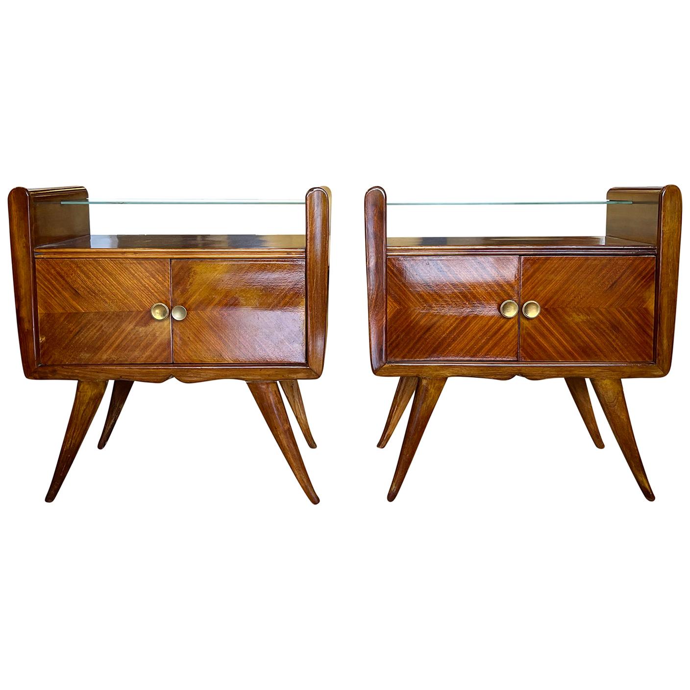 20th Century Italian Pair of Walnut Nightstands, Bedside Tables by Paolo Buffa