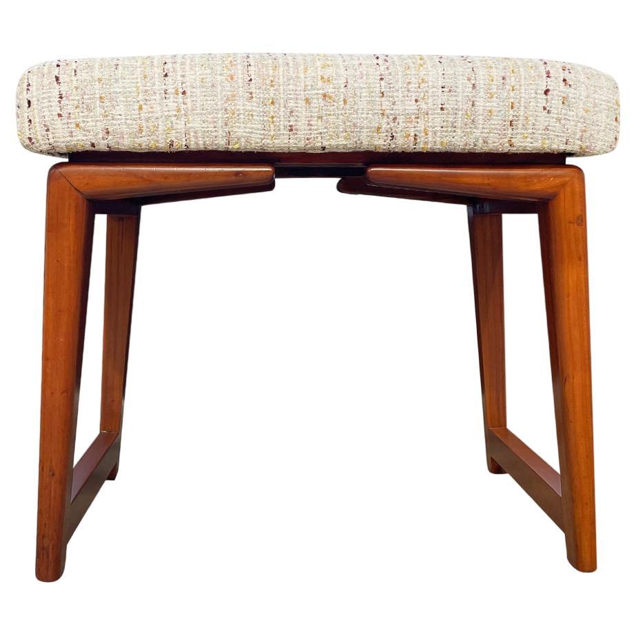 Tabouret de piano italien du 20ème siècle en noyer poli - Ottoman rectangulaire vintage