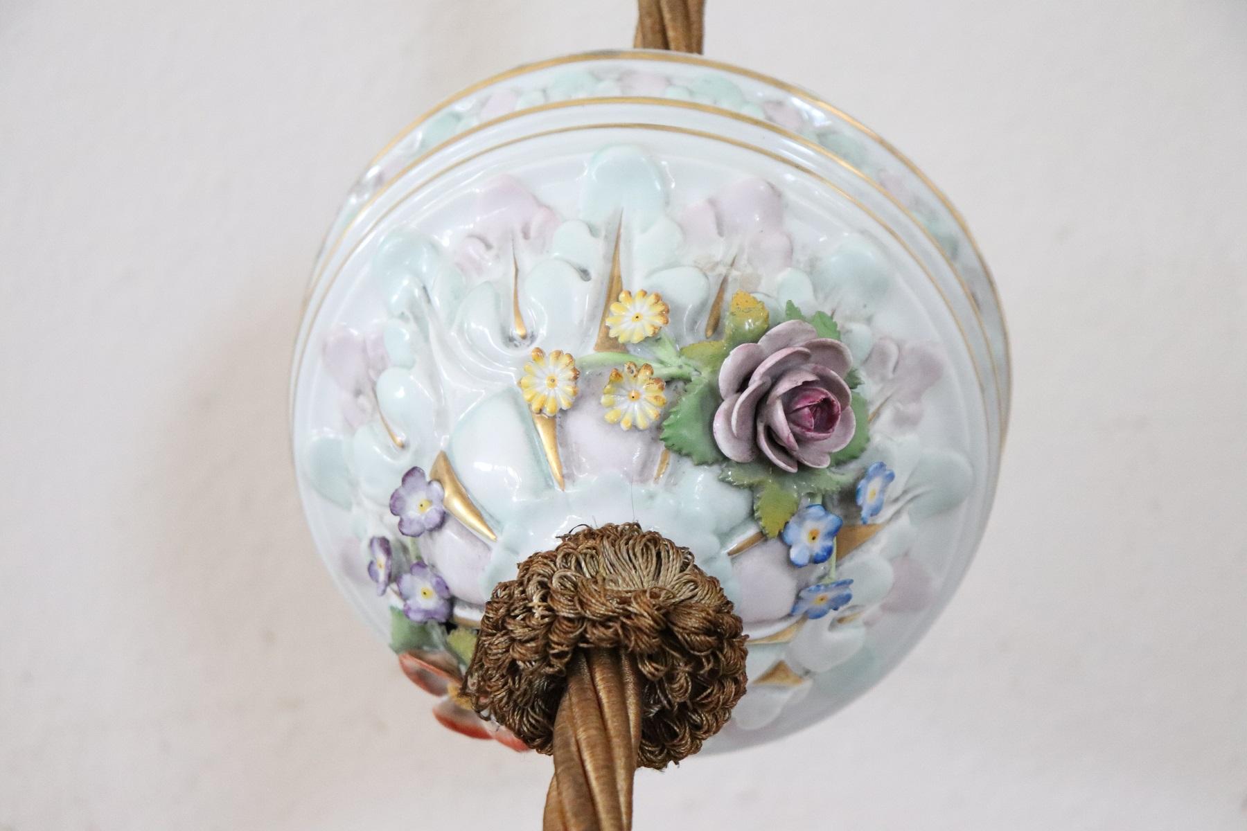 20th Century Italian Porcelain Chandelier Decorated with Flowers and Cherubs 8