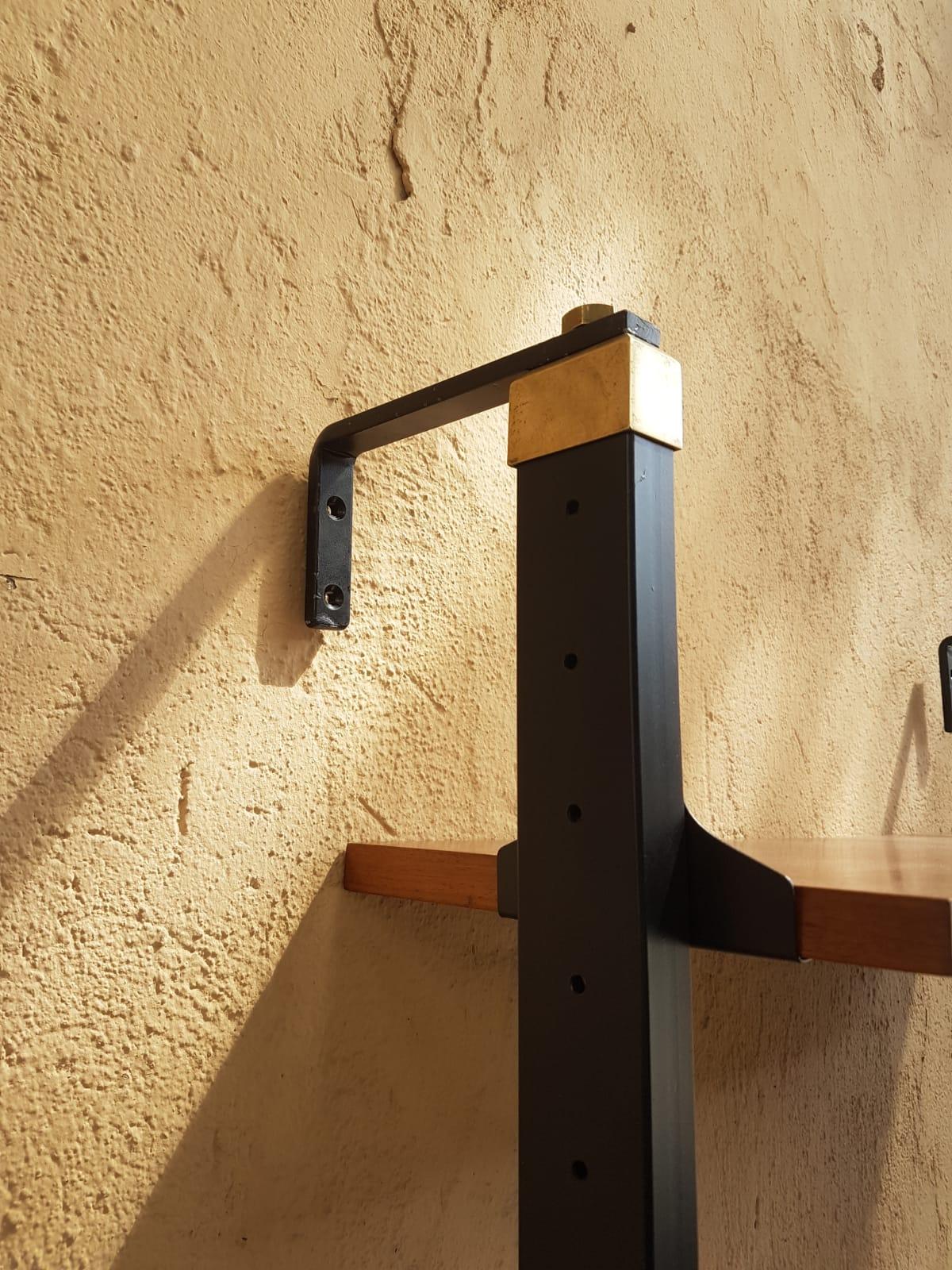 20th Century, Italian Production Wall Bookcase with adjustable shelves, 60s For Sale 3