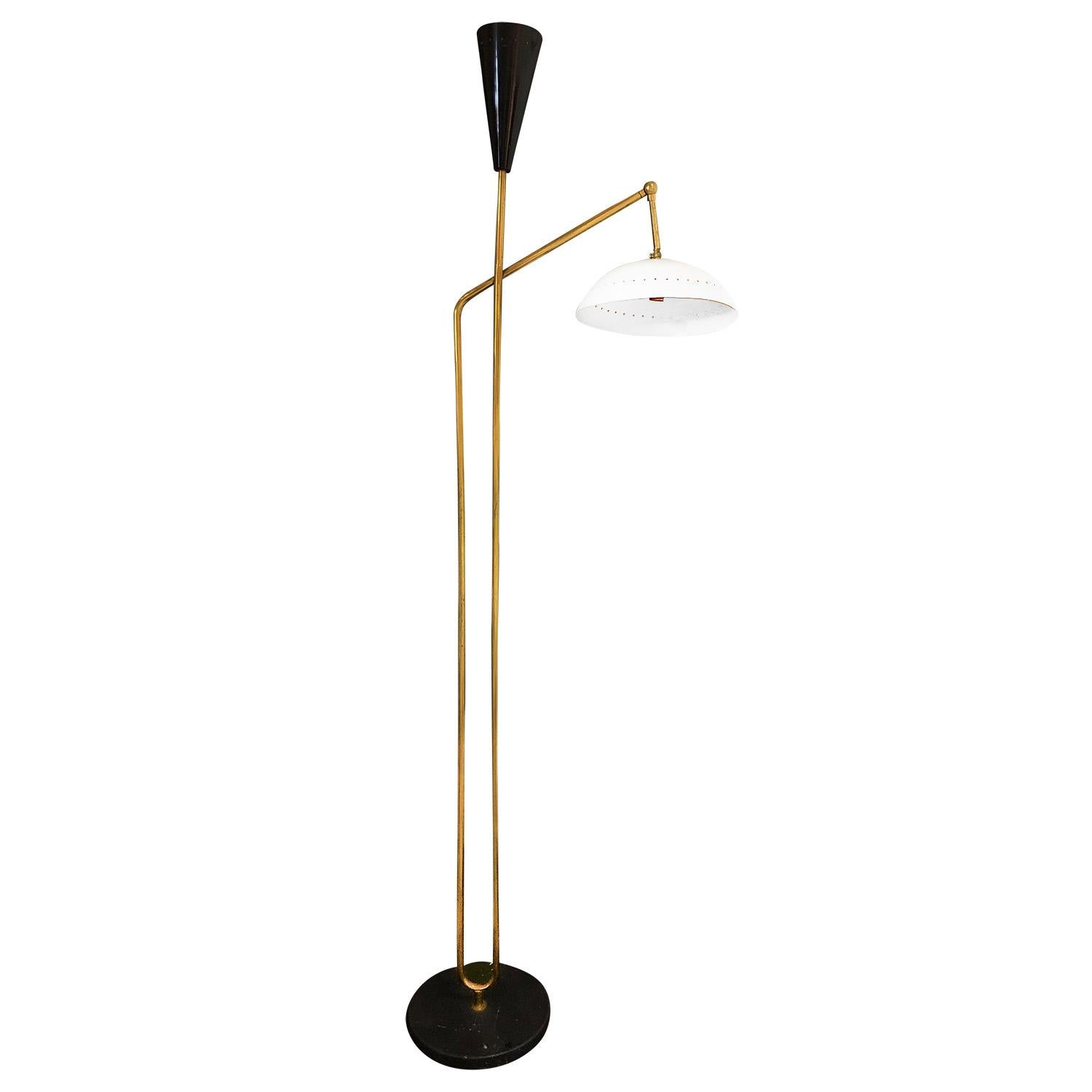 A vintage Mid-Century modern Italian large reading floor lamp made of brass and white, black painted metal and aluminum, standing on a round grey, white marble base. Produced and designed by Gilardi & Barzaghi, in good condition. This lamp consists