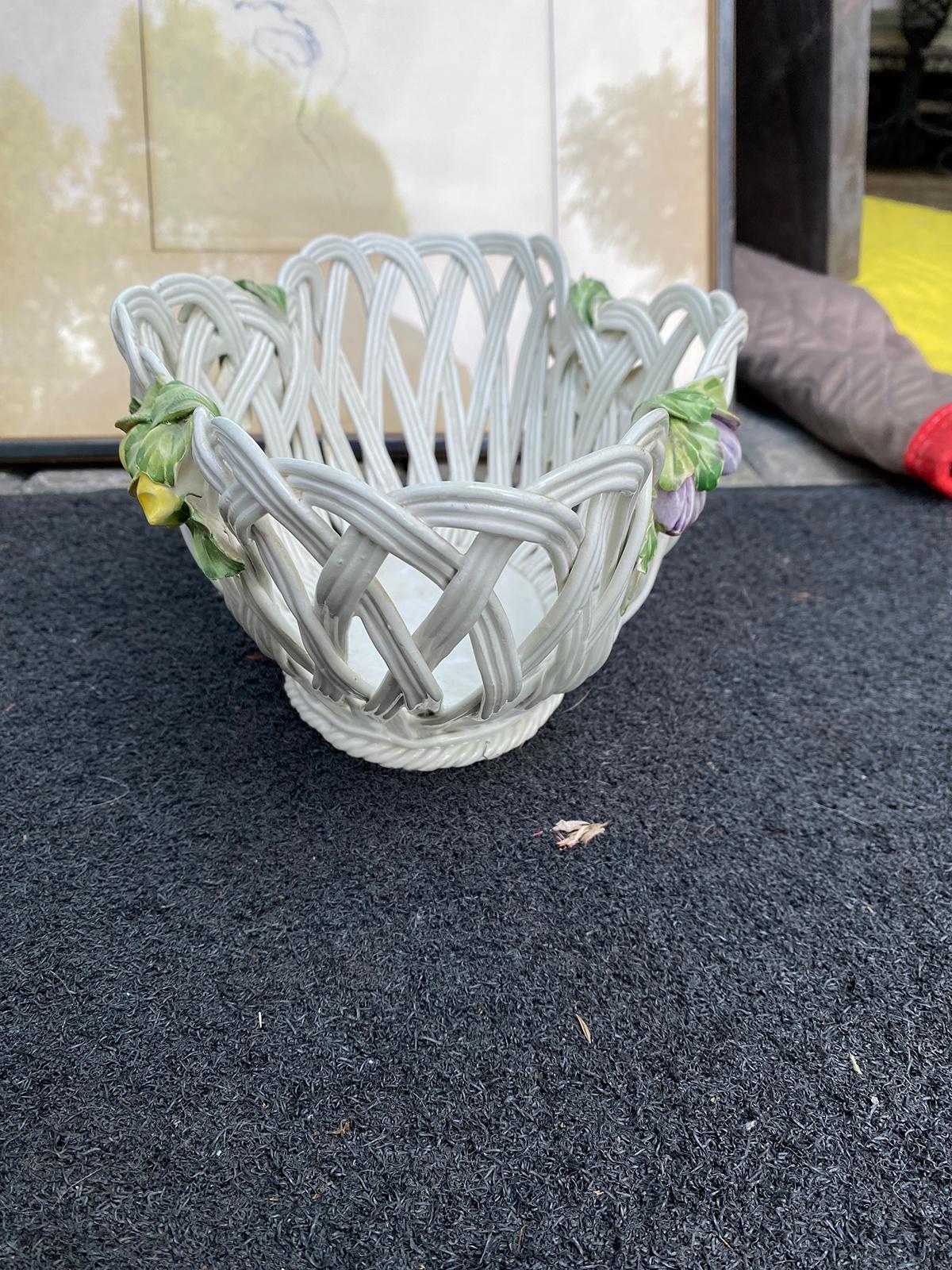 20th Century Italian Reticulated Creamware Basket with Fruit, Marked 'Italy' In Good Condition In Atlanta, GA