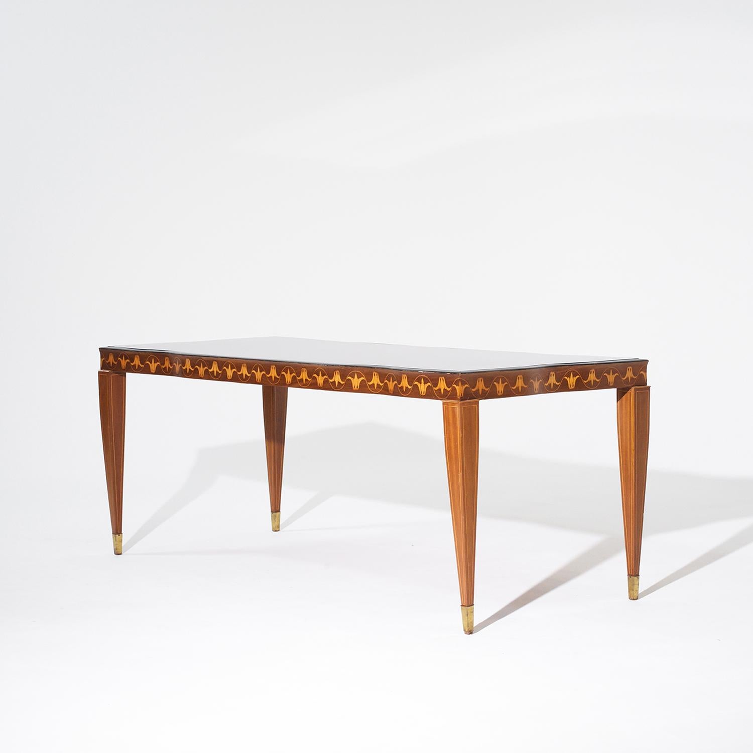 Polished 20th Century Italian Rosewood Dining Table by Paolo Buffa & Serafino Arrighi For Sale