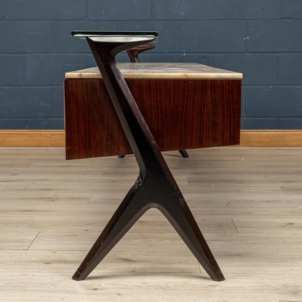 Glass 20th Century Italian Rosewood Sideboard By Vittorio Dassi, c.1950