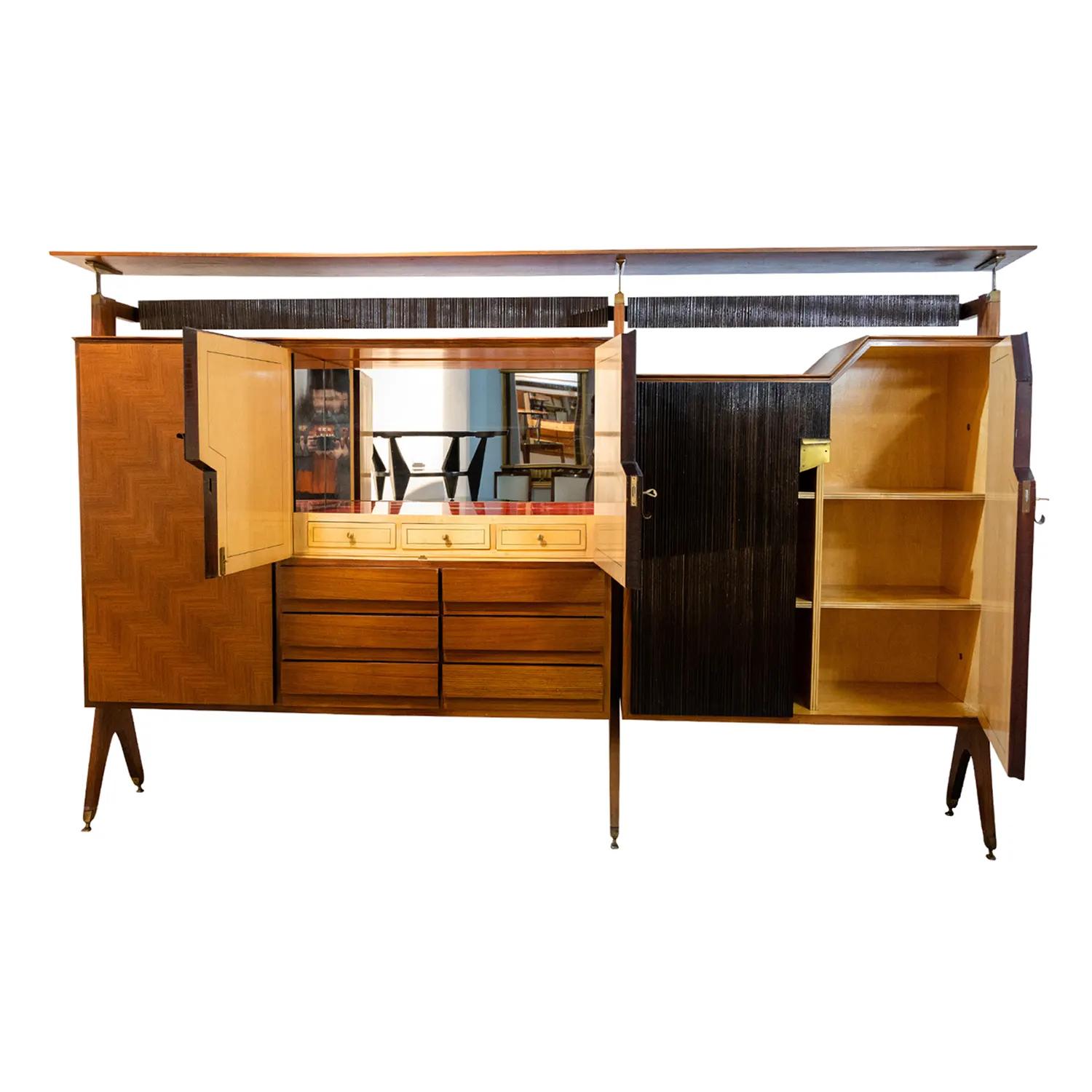 20th Century Italian Modern Rosewood Cocktail Bar Cabinet by Osvaldo Borsani In Good Condition For Sale In West Palm Beach, FL