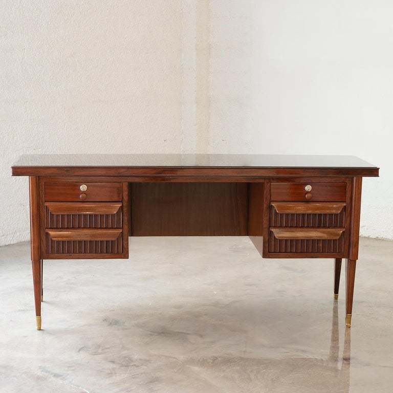 Mid-Century Modern 20th Century Italian Rosewood Writing Desk by Osvaldo Borsani & Paolo Buffa For Sale