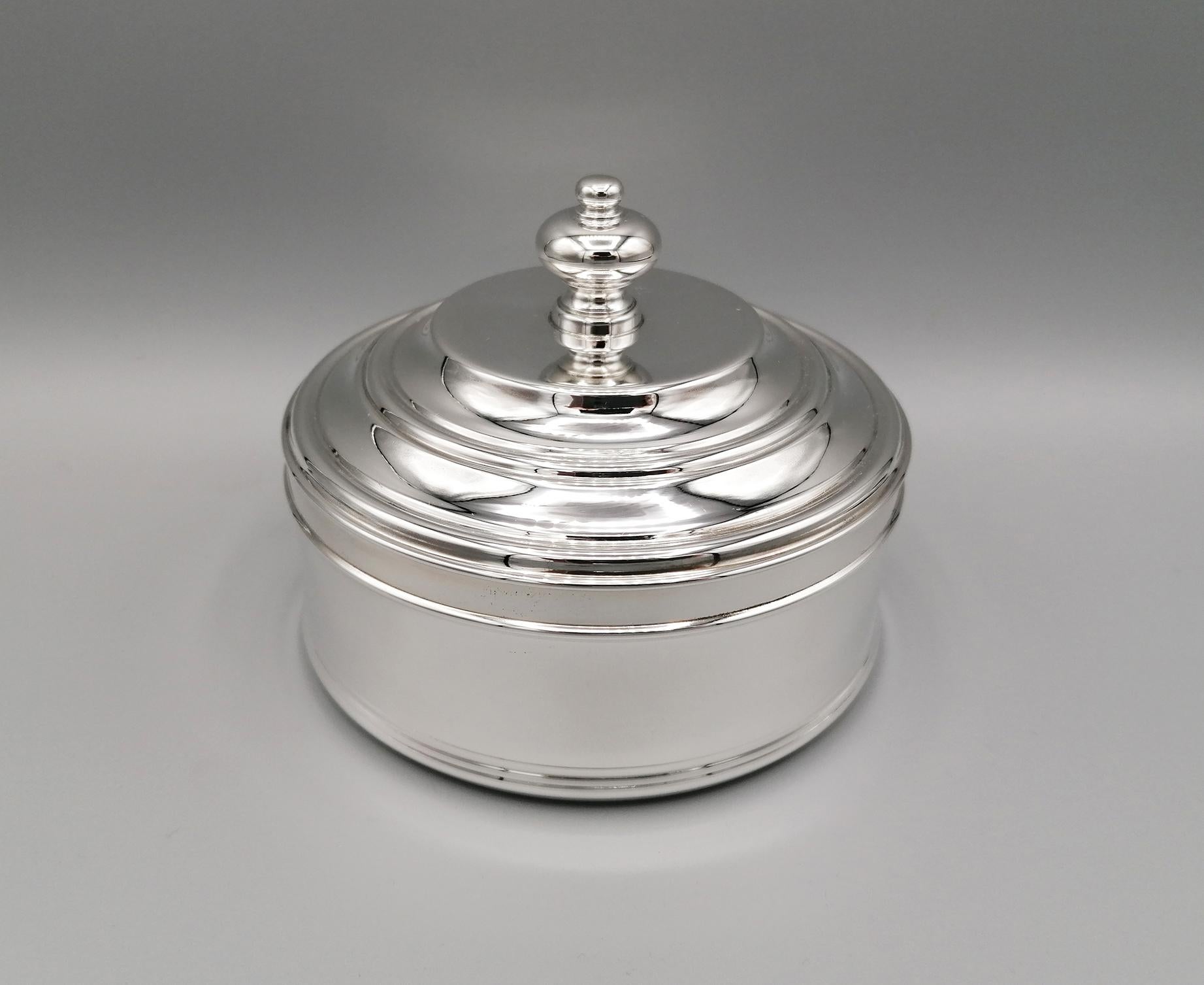 Joyero italiano redondo de plata de ley del siglo XX en venta 4