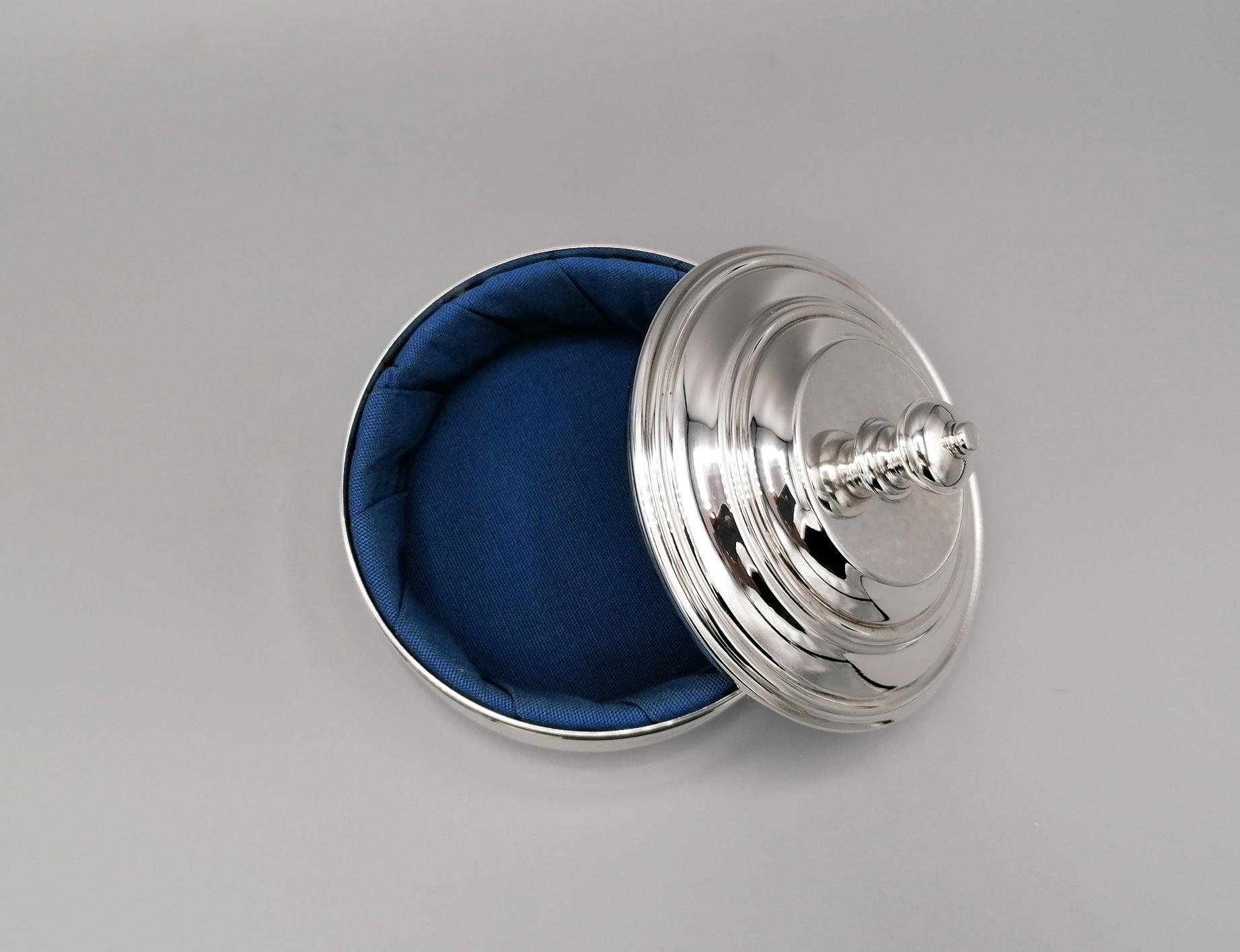 Italienisches rundes Schmuckkästchen aus Sterlingsilber des 20. Jahrhunderts im Zustand „Hervorragend“ im Angebot in VALENZA, IT