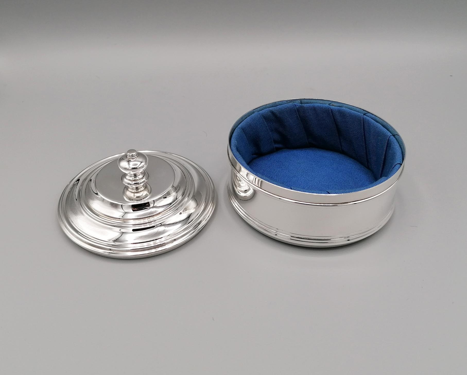 20th Century Italian Round Sterling Silver Jewelry Box For Sale 1