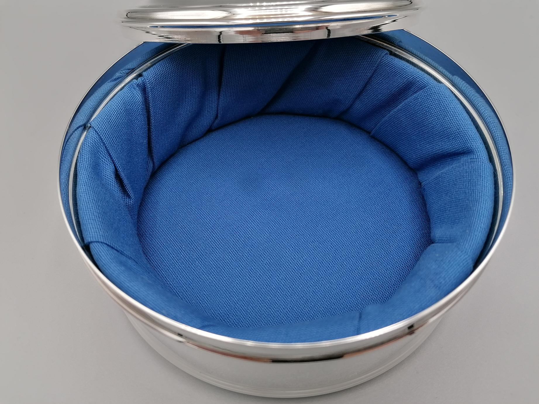 20th Century Italian Round Sterling Silver Jewelry Box For Sale 3