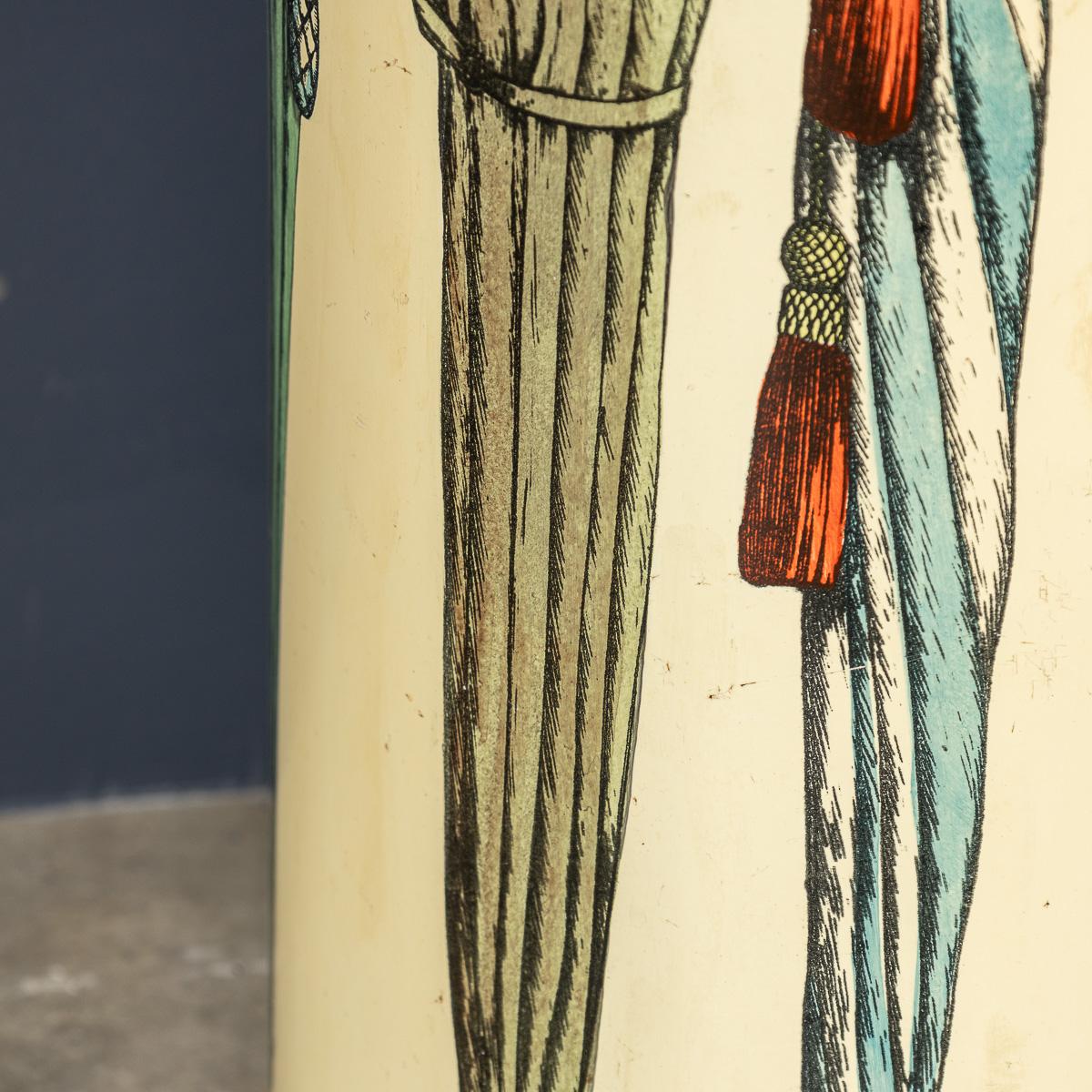 Parapluie rond et Stand Sticks italien du 20ème siècle par Piero Fornasetti c.1950 en vente 5