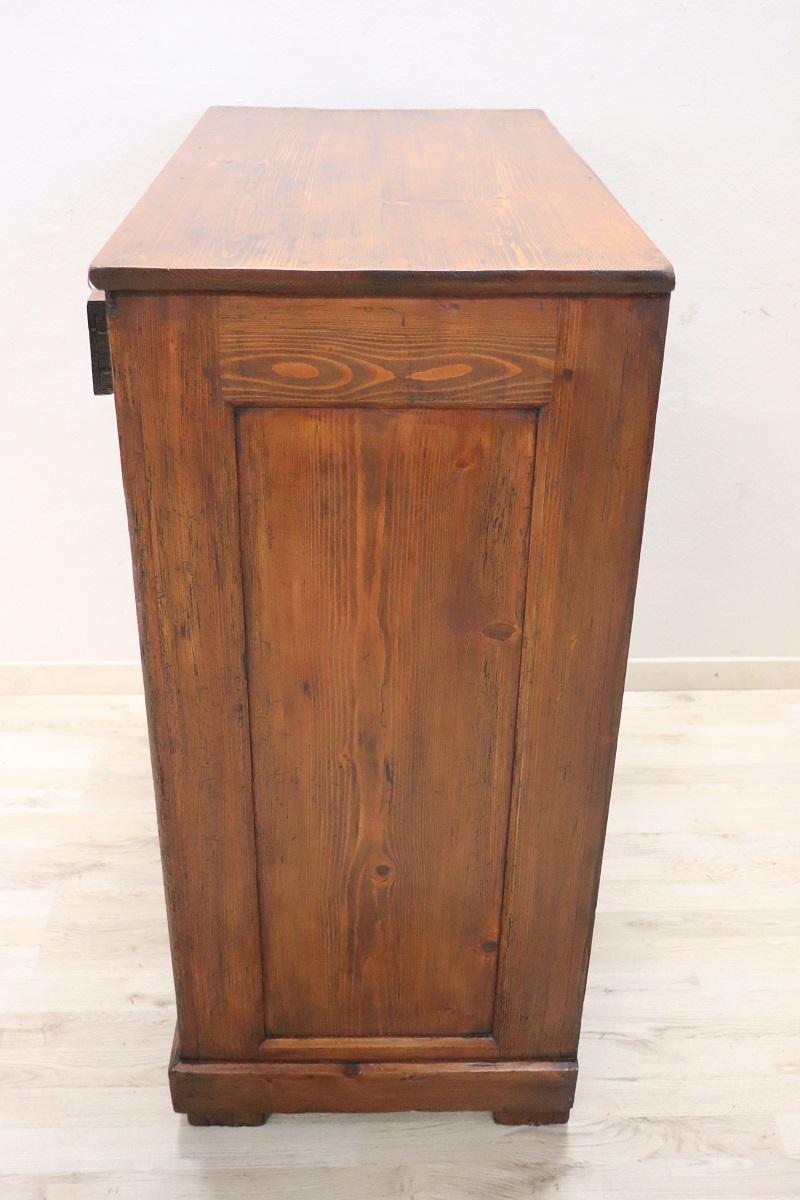 20th Century Italian Rustic Buffet in Fir Wood For Sale 8
