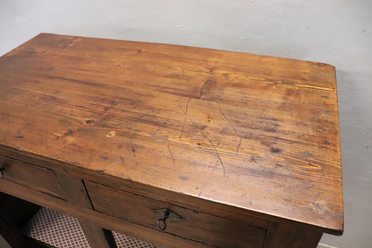 20th Century Italian Rustic Buffet in Fir Wood For Sale 5