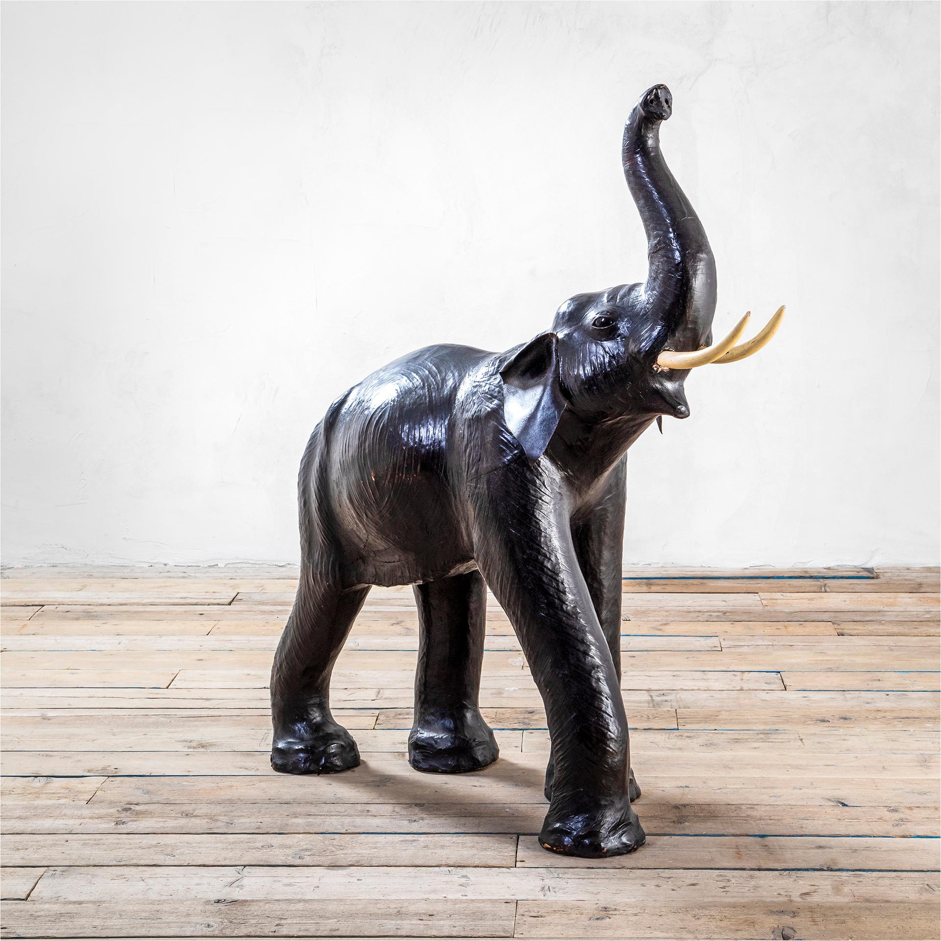 Sculpture in shape of Elephant produced and realized in Italy in '60s.
The elephant is entirely in colored 