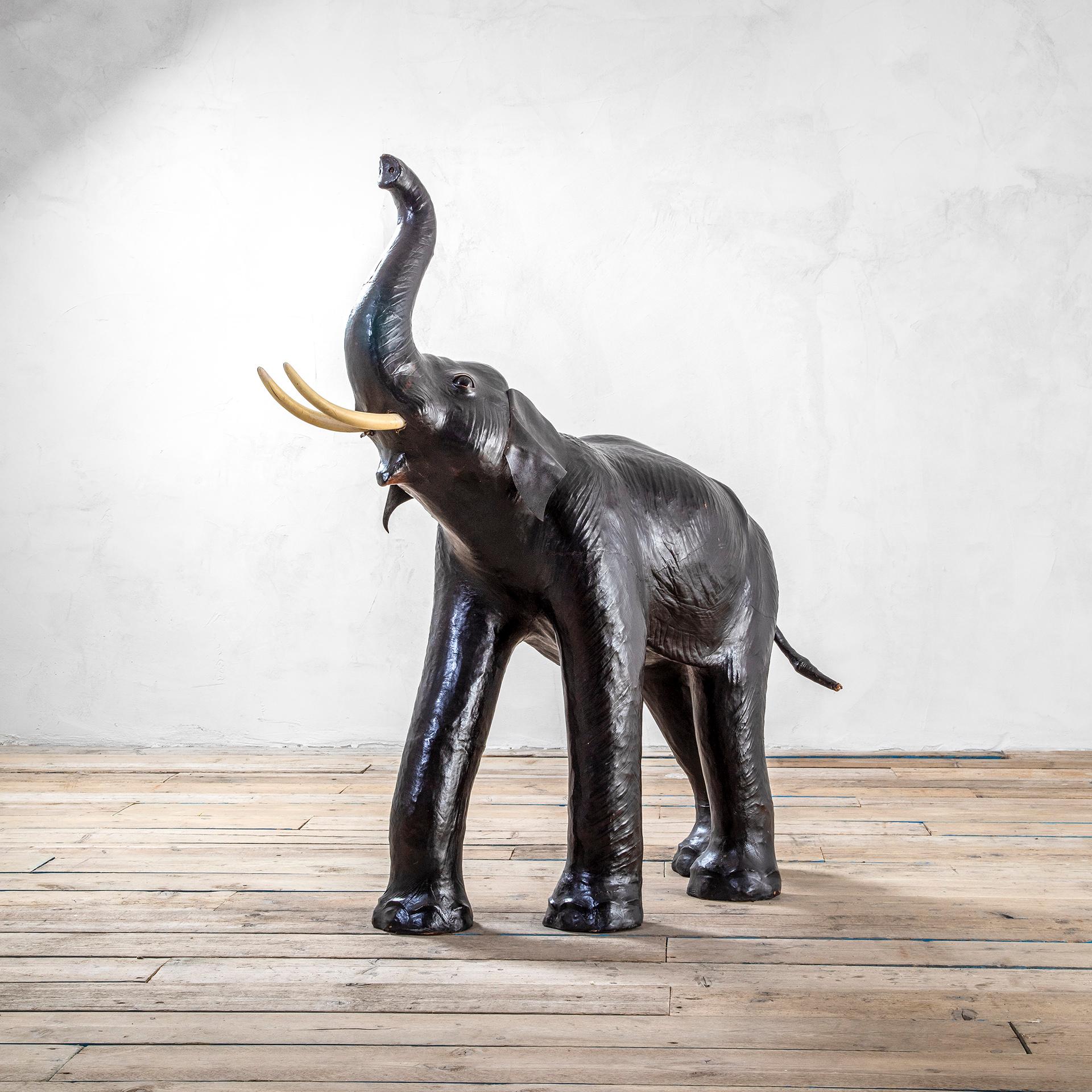 20th Century Italian Sculpture Elephant in Papier Maché in style of Abercrombie For Sale 1