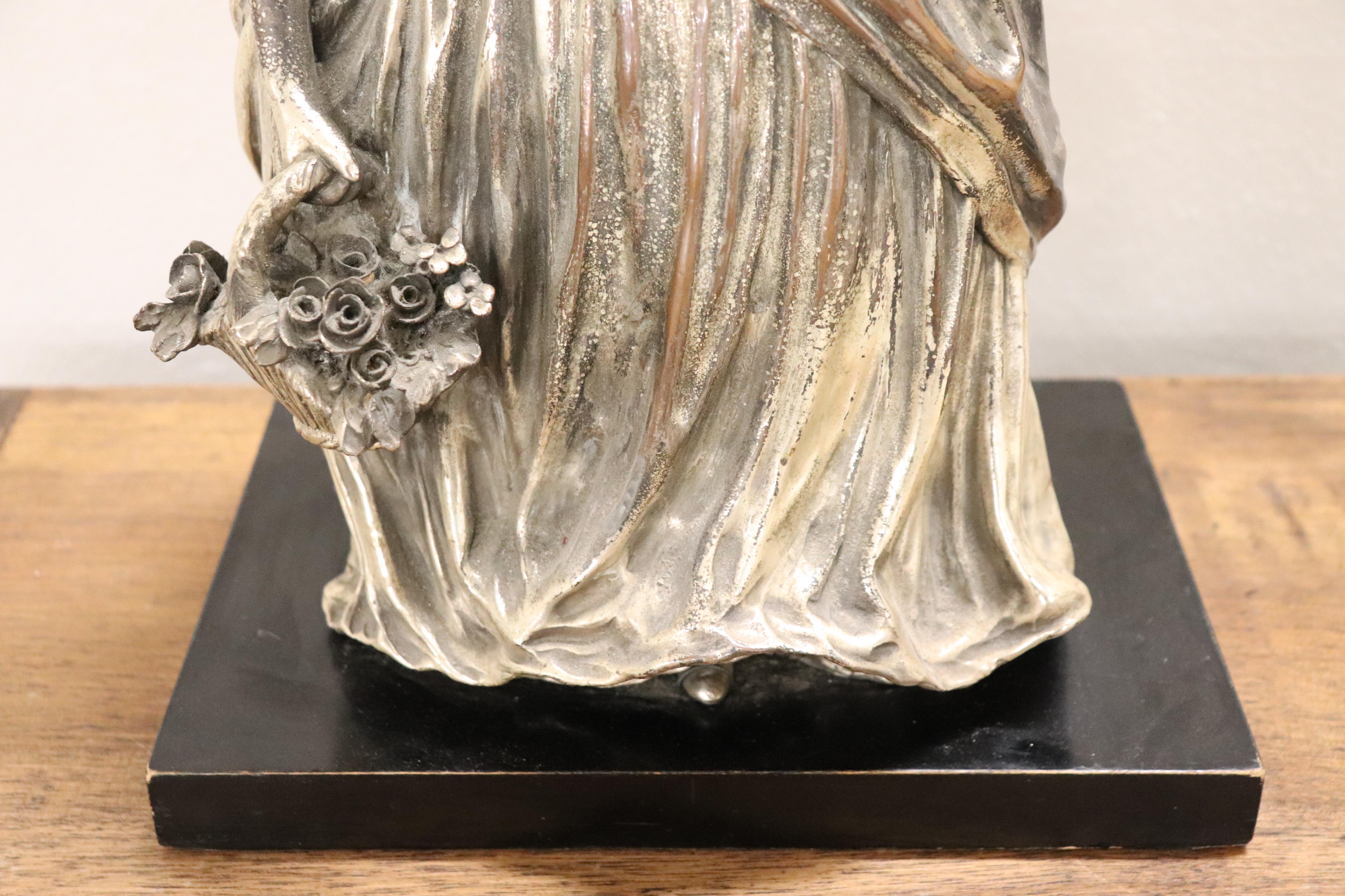 20th Century Italian Sculpture in Silvered Clay Figure of a Lady by B Tornati In Good Condition In Casale Monferrato, IT