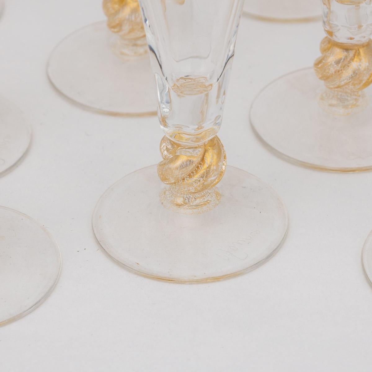 20ième siècle Ensemble italien du 20e siècle de 2 carats et 12 verres par Italo Varisco, Venise en vente