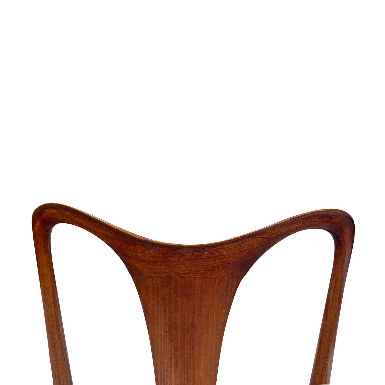 20th Century Italian Set of Eight Rosewood Dining Room Chairs by Vittorio Dassi For Sale 5