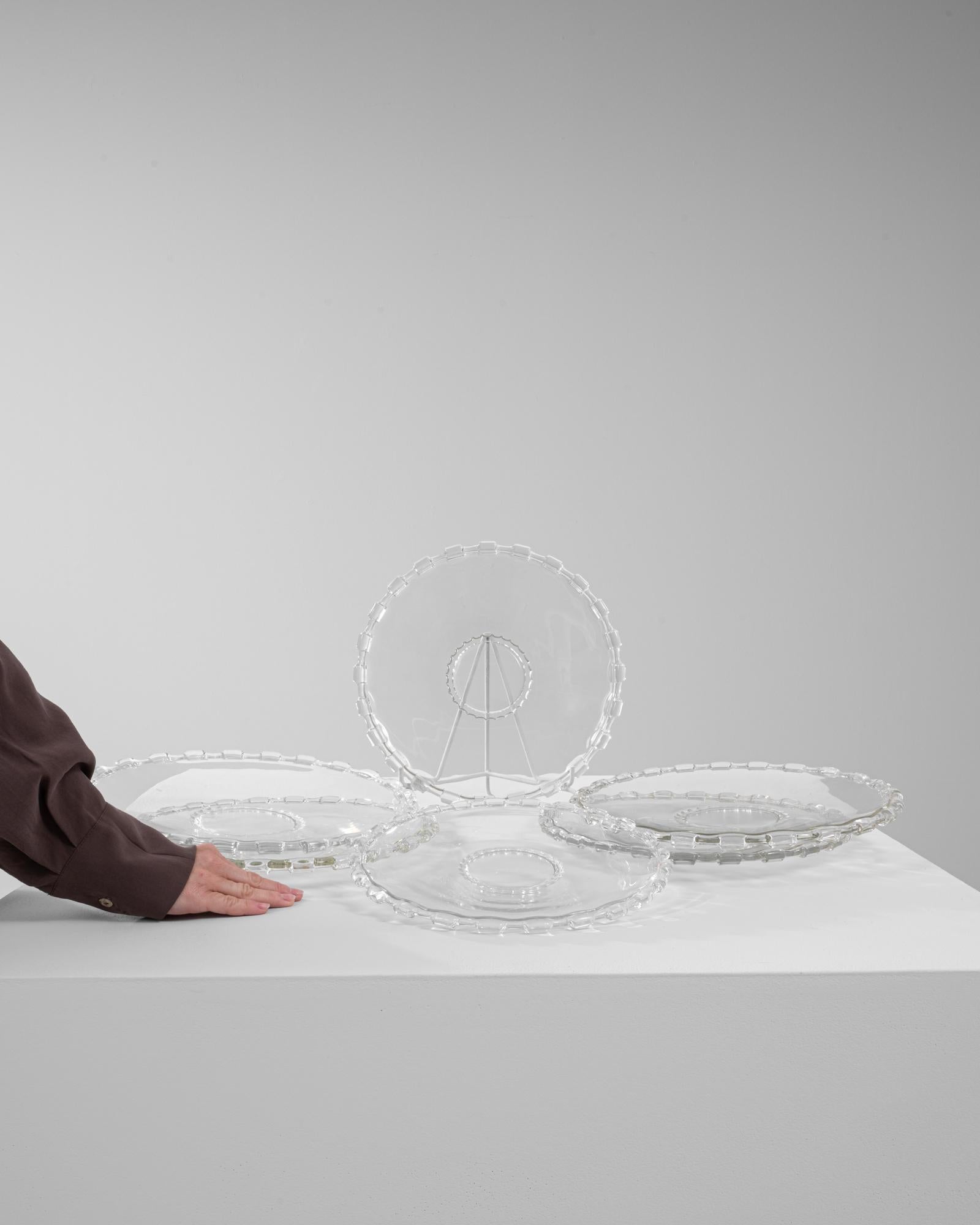 Ensemble de six assiettes en cristal italien du 20e siècle Bon état - En vente à High Point, NC