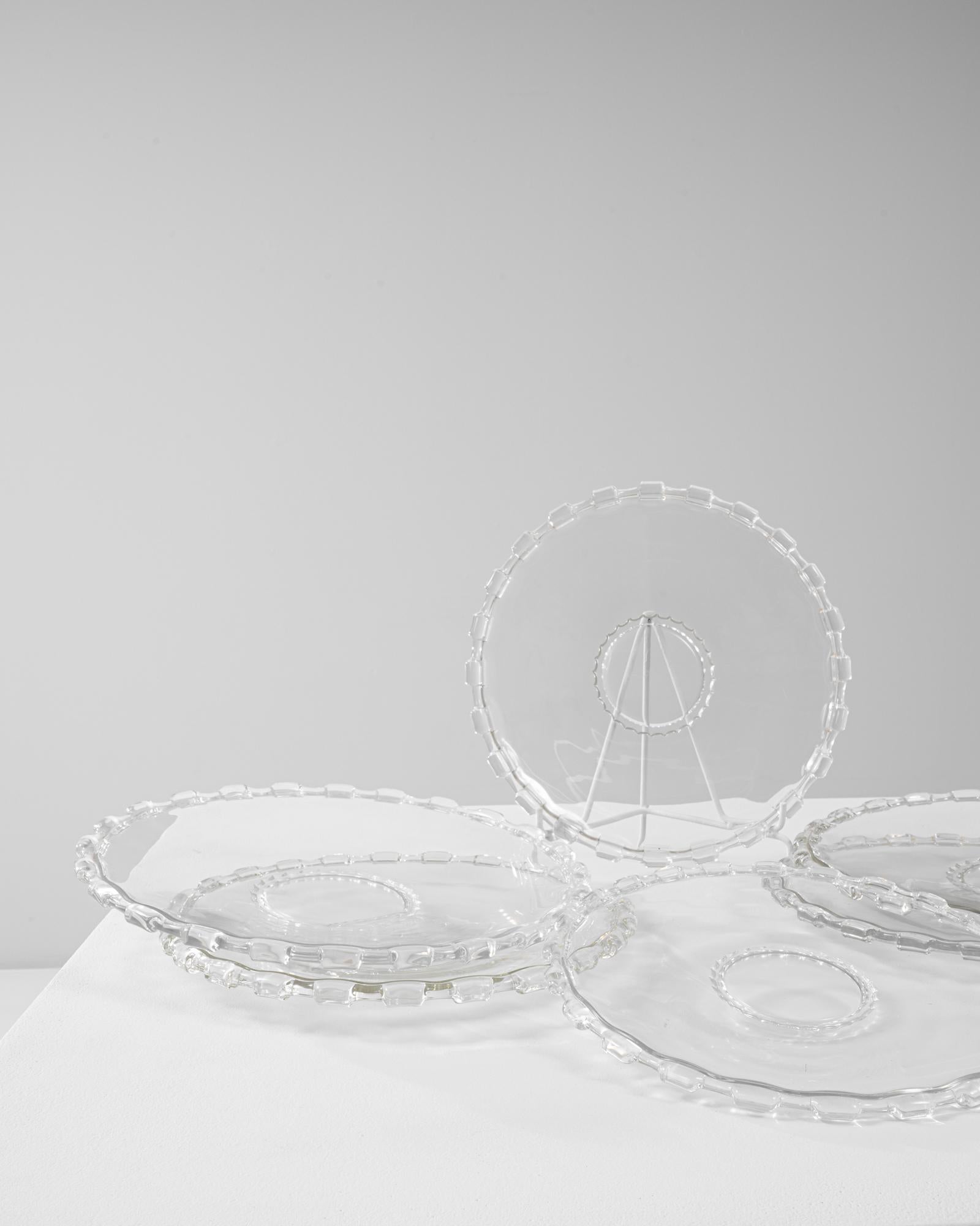 20ième siècle Ensemble de six assiettes en cristal italien du 20e siècle en vente
