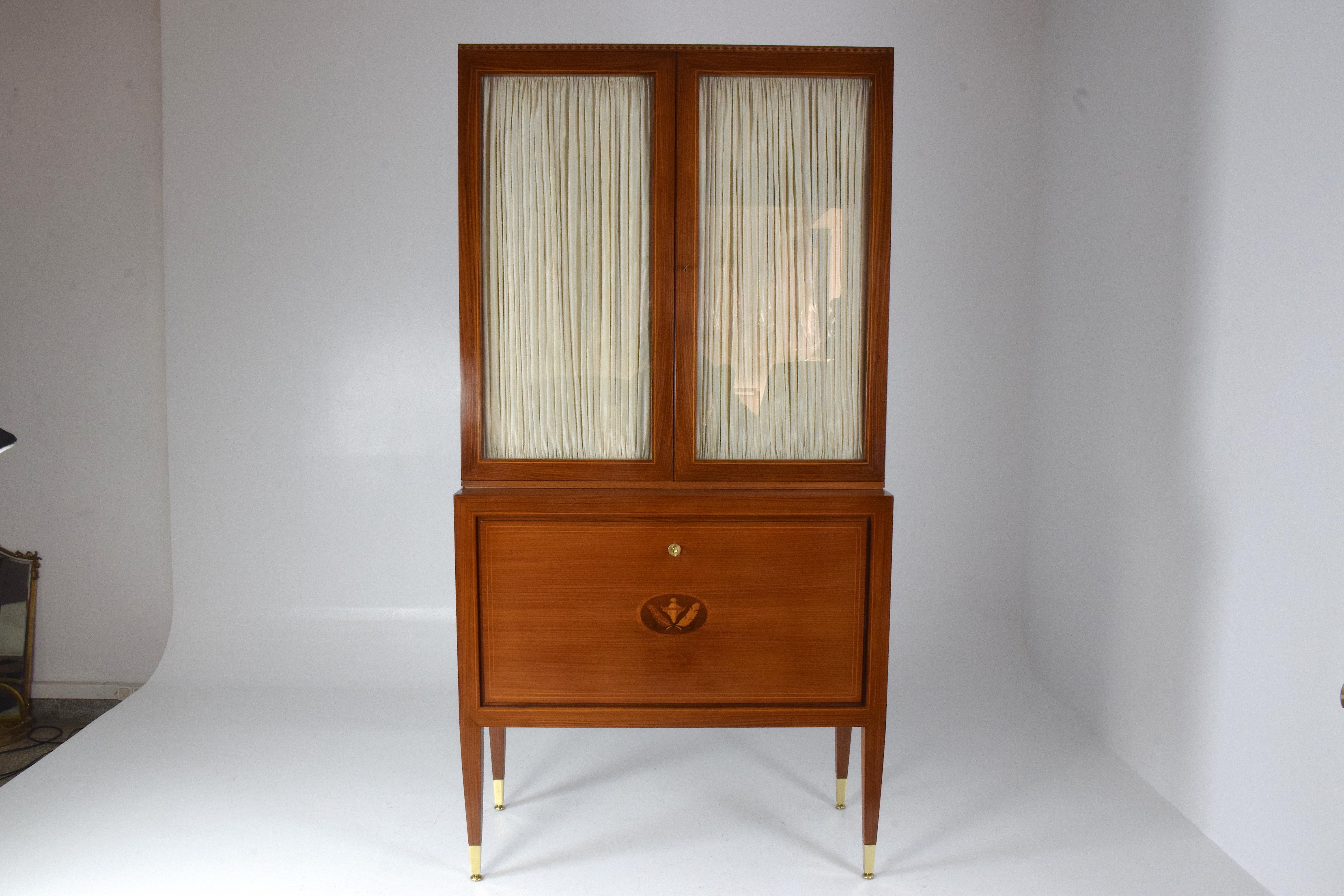 Mid-Century Modern 20th Century Italian Showcase Vitrine or Cabinet by Paolo Buffa, 1950s