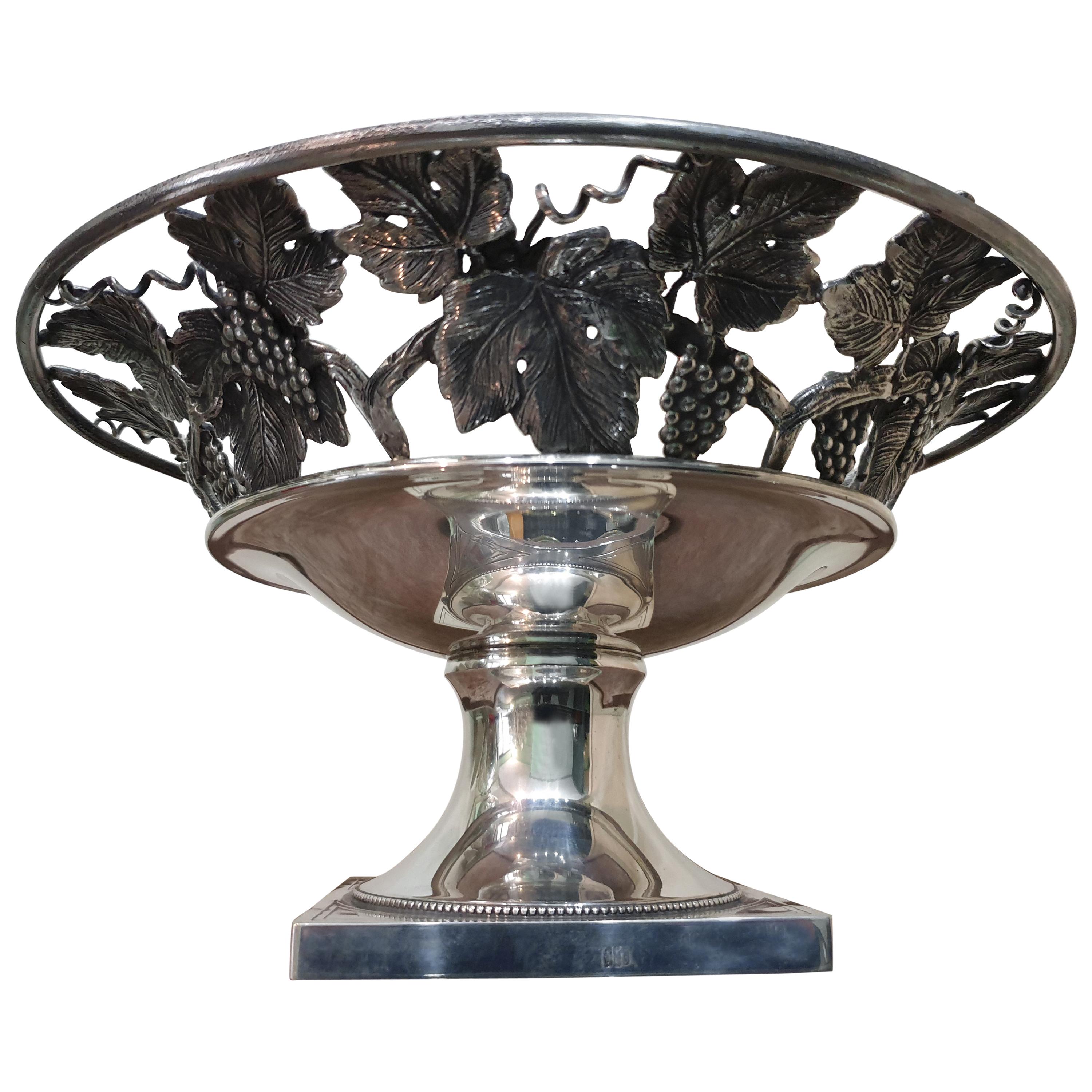 20th Century Italian Silver Fruit Stand, Milan, 1930s For Sale