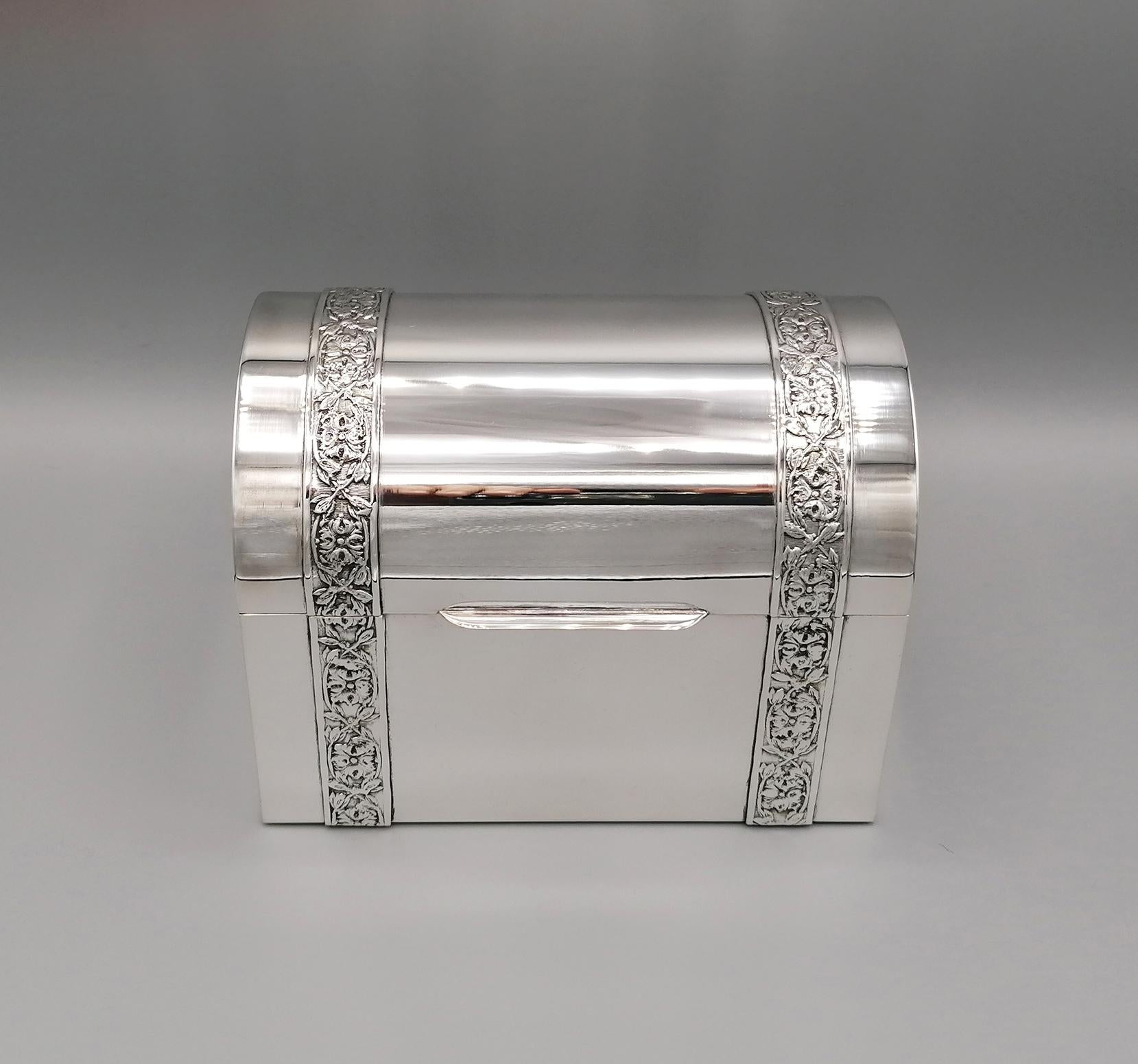 20th Century Italian Silver Jewelry box For Sale 3