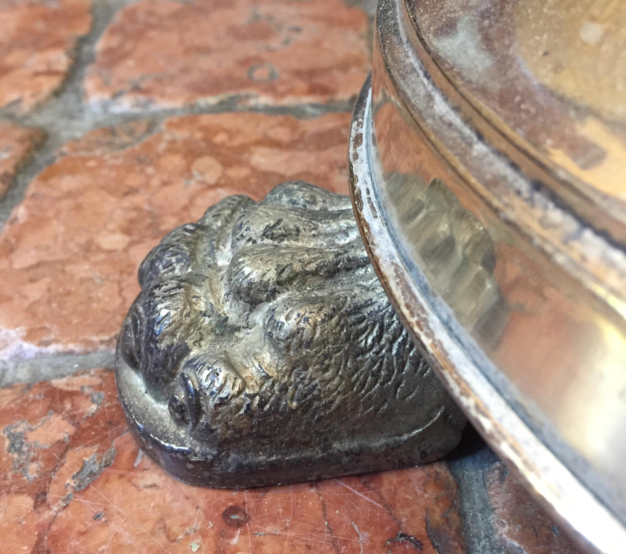 Torchère circulaire italienne du 20ème siècle en métal argenté en tant que lampe de sol en vente 2