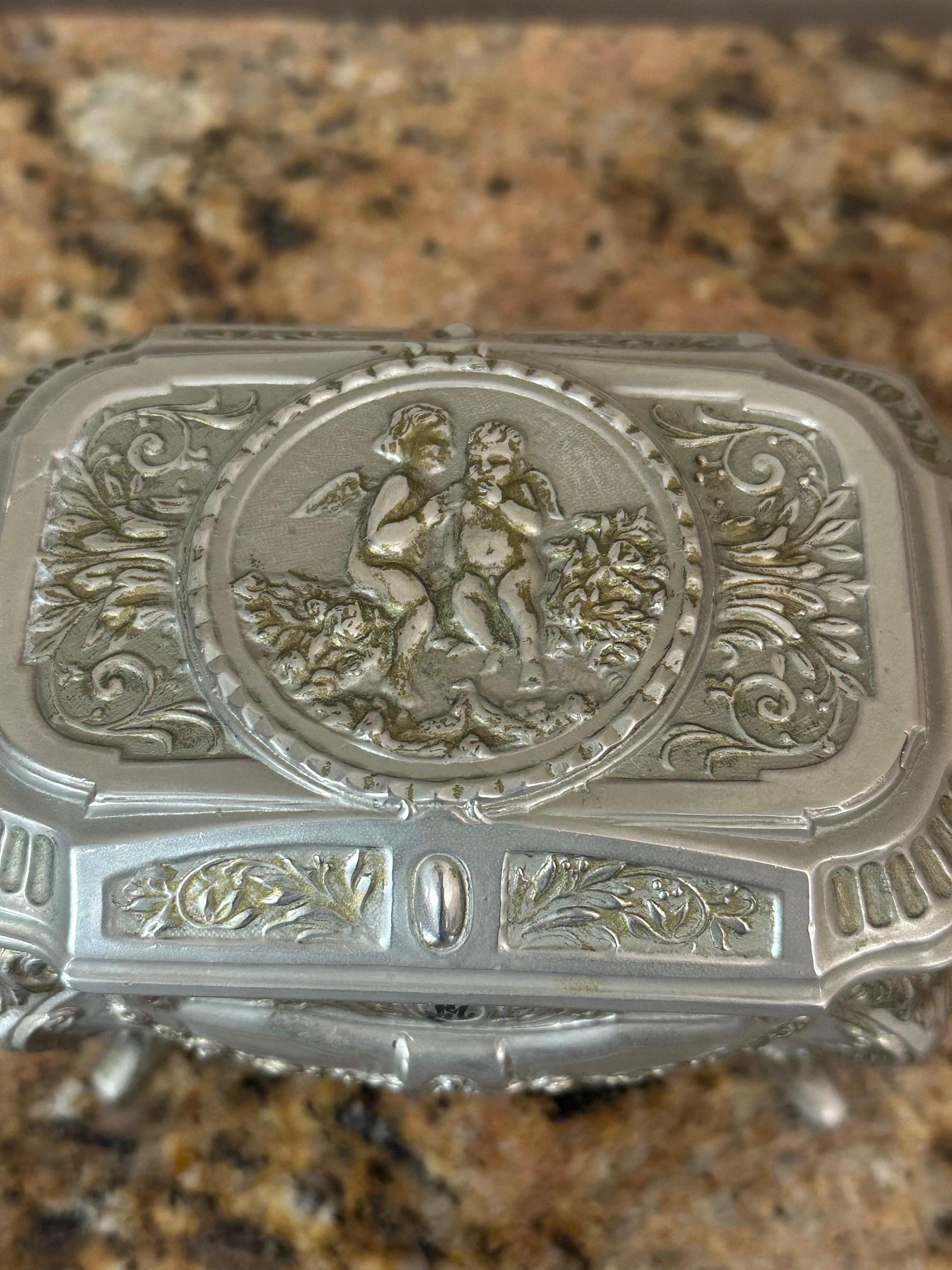 20th century Italian Silver plate Musicale Boxe, 1960s For Sale 8