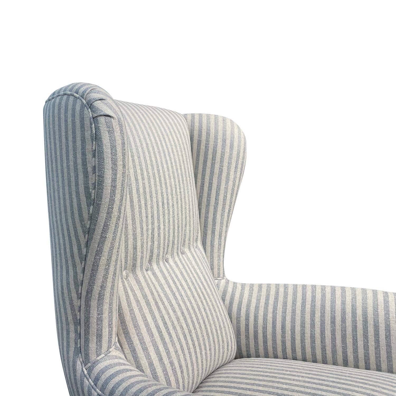 20th Century Italian Single Tall Vintage Beechwood Reading Lounge Chair For Sale 2