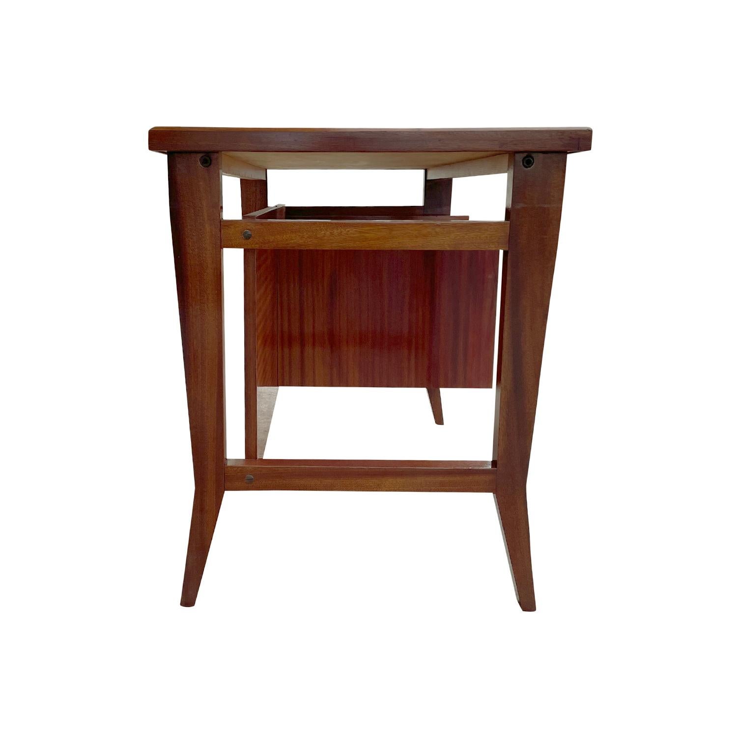 20th Century Italian Small Mahogany Schirolli Mantova Writing Table by Gio Ponti For Sale 3