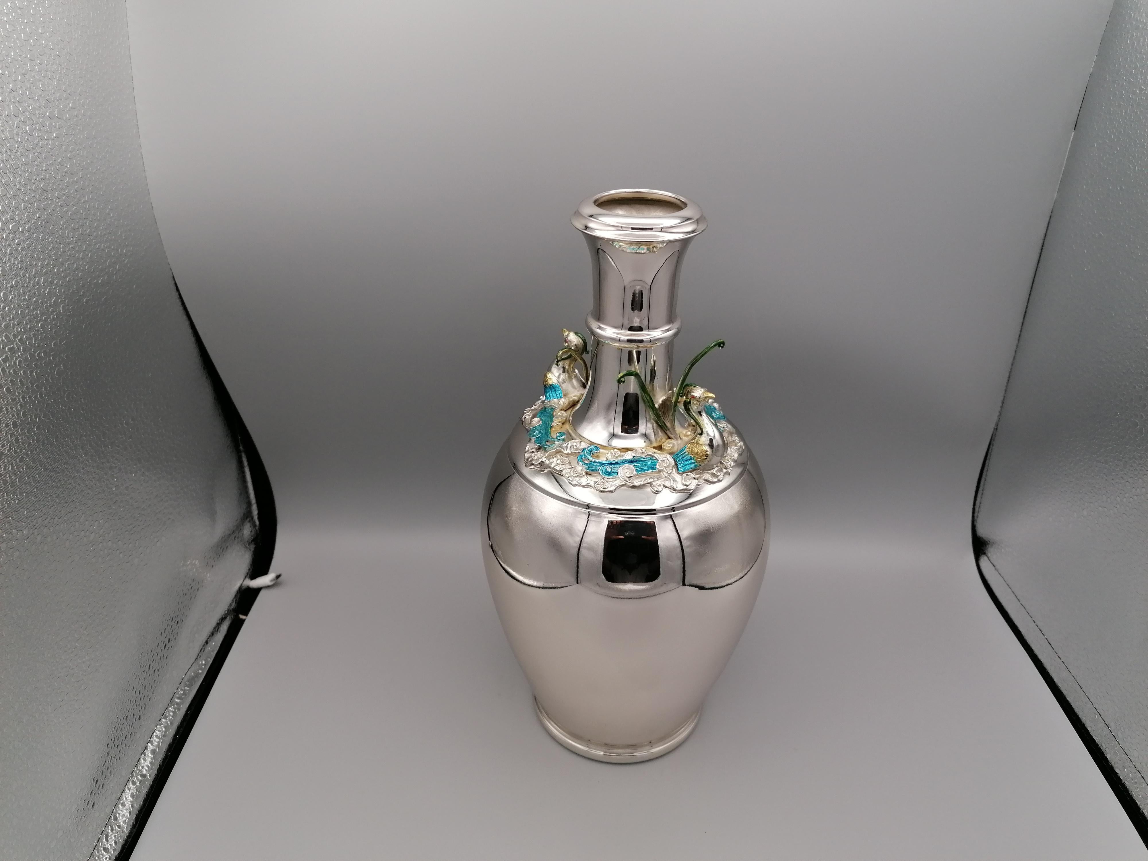 20th Century Italian Solid 800 Silver Vase Chinese Replica In Excellent Condition For Sale In VALENZA, IT