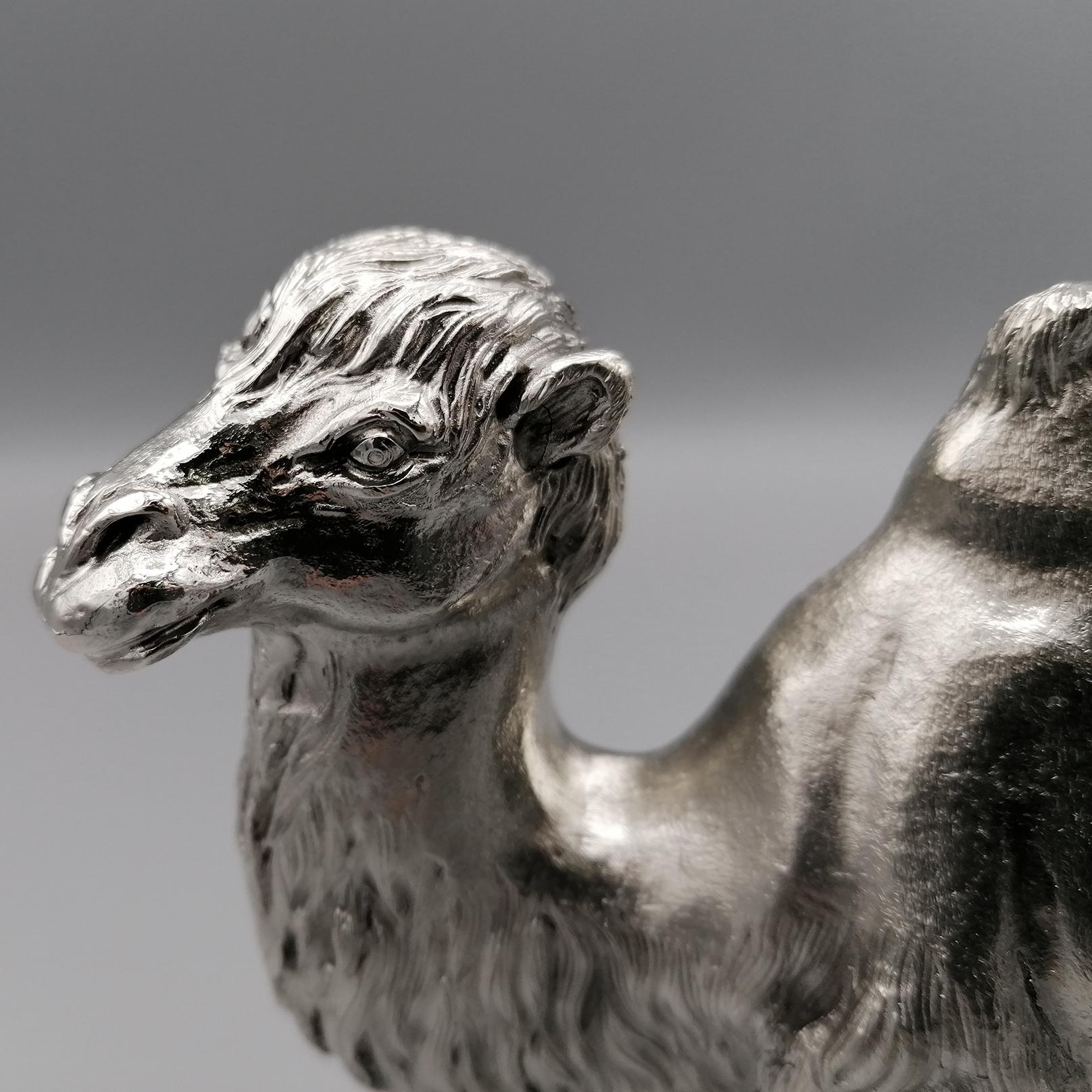 20th Century Italian Solid Silver Camel Sculpture In Excellent Condition For Sale In VALENZA, IT