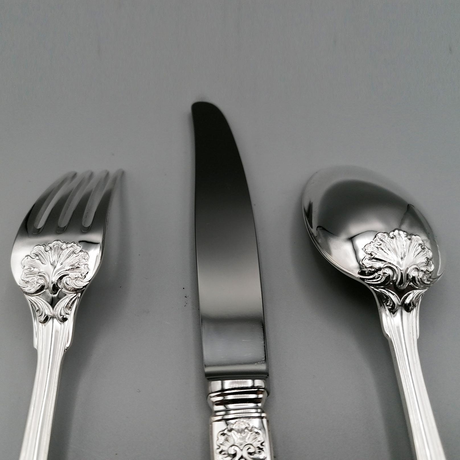 Autre Ensemble de couverts italiens en argent massif du XXe siècle 101 pièces « Cellini » en vente