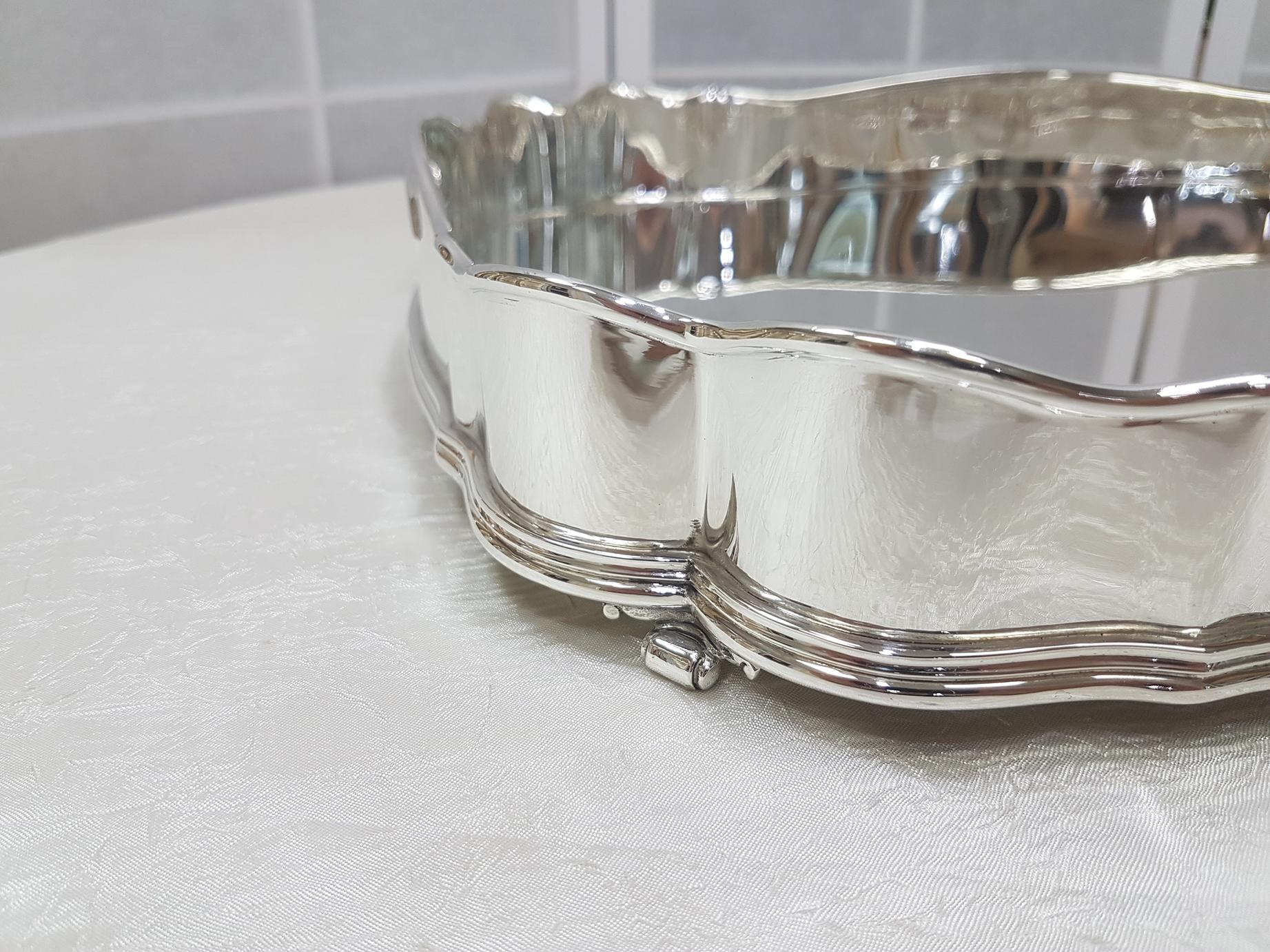 20th Century Italian Solid Silver Gallery Tray on Silver Stand For Sale 2
