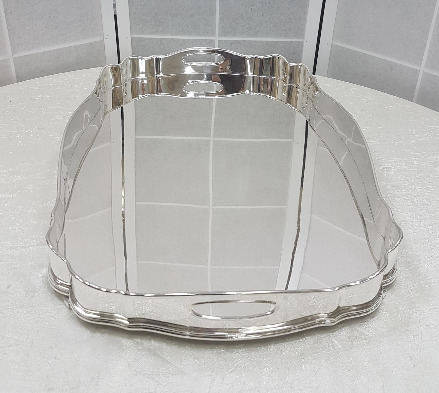 20th Century Italian Solid Silver Gallery Tray on Silver Stand For Sale 3