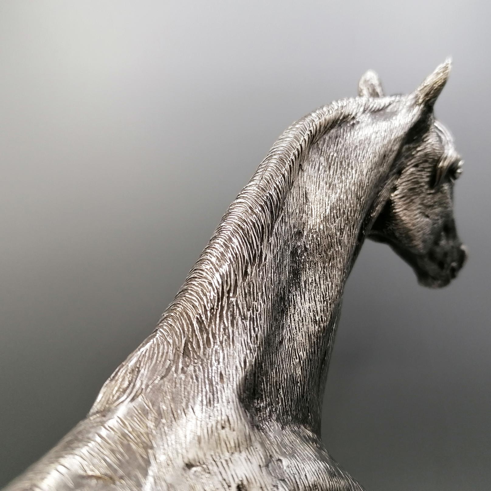 20th Century Italian Solid Silver Horse, engraved by hand For Sale 4