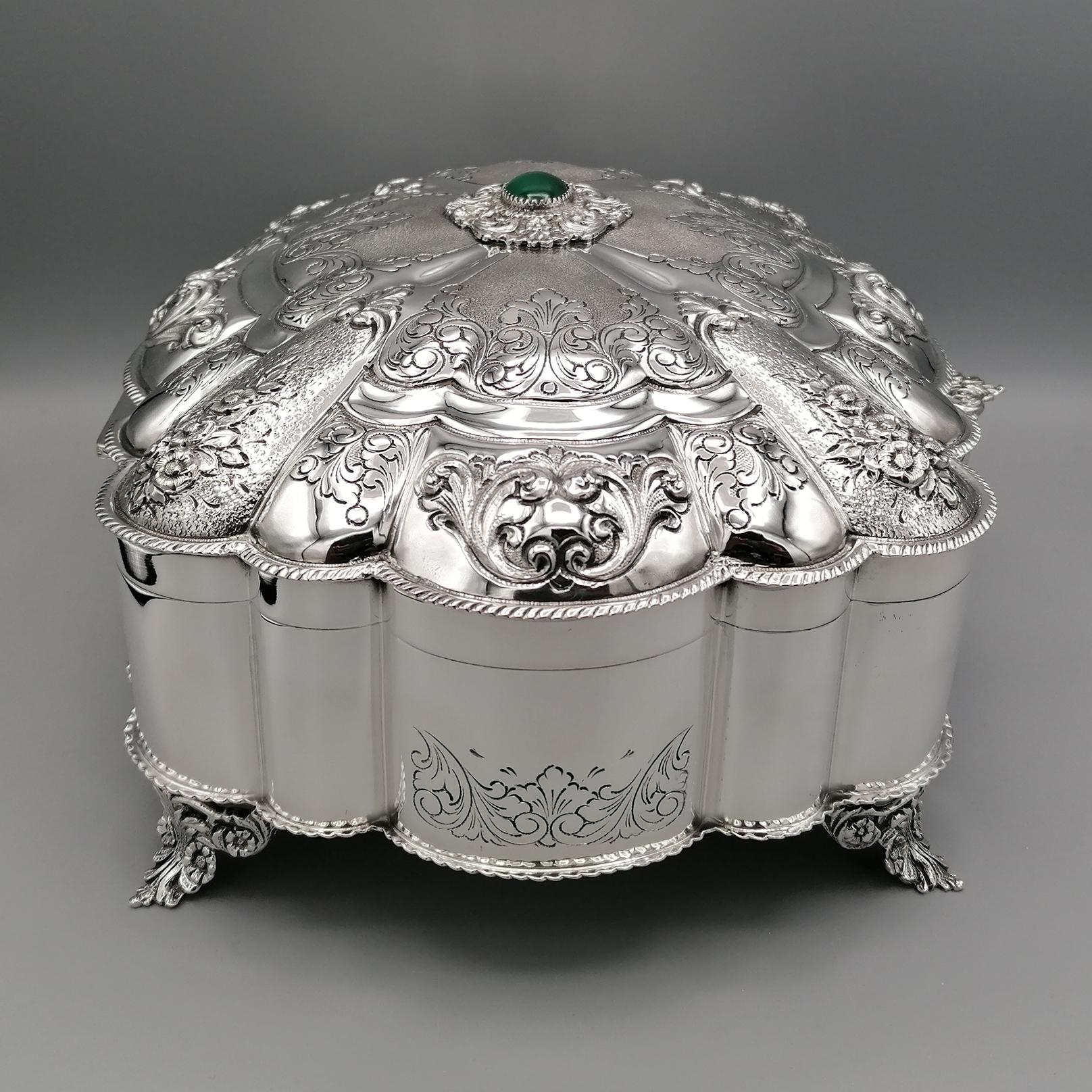 Engraved 20th Century Italian Solid Silver Jewelery Box Baroque Style For Sale